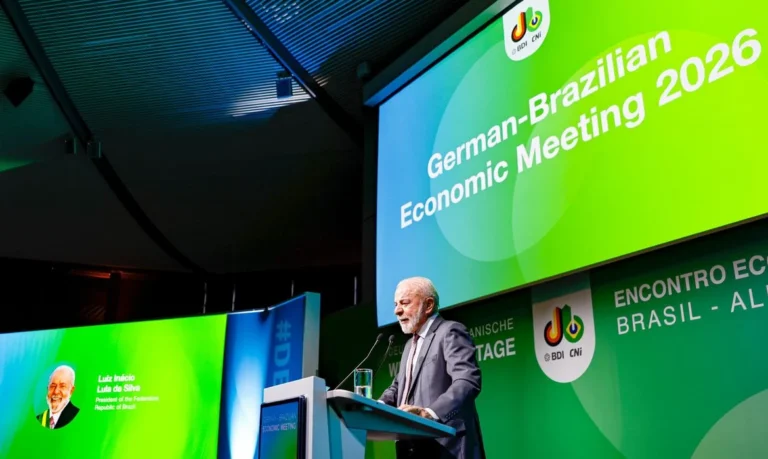 Lula diz que haverá reciprocidade após pedido de saída de delegado dos EUA