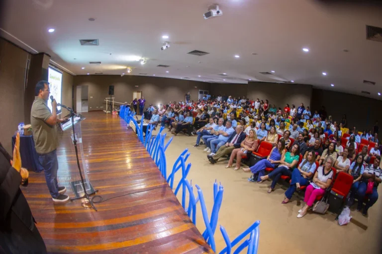 Corumbá discute ampliação de políticas públicas para autismo no município