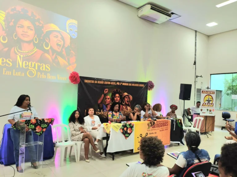 Corumbá leva comitiva a encontro regional de mulheres negras em Campo Grande