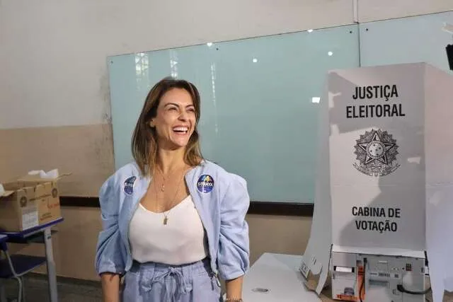 Soraya Thronicke, senadora, em foto de perfil após sua filiação ao PSB.