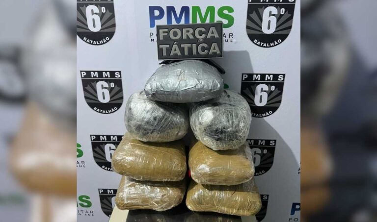 Polícia Militar prende jovem com 7,4 kg de maconha em ônibus em Corumbá