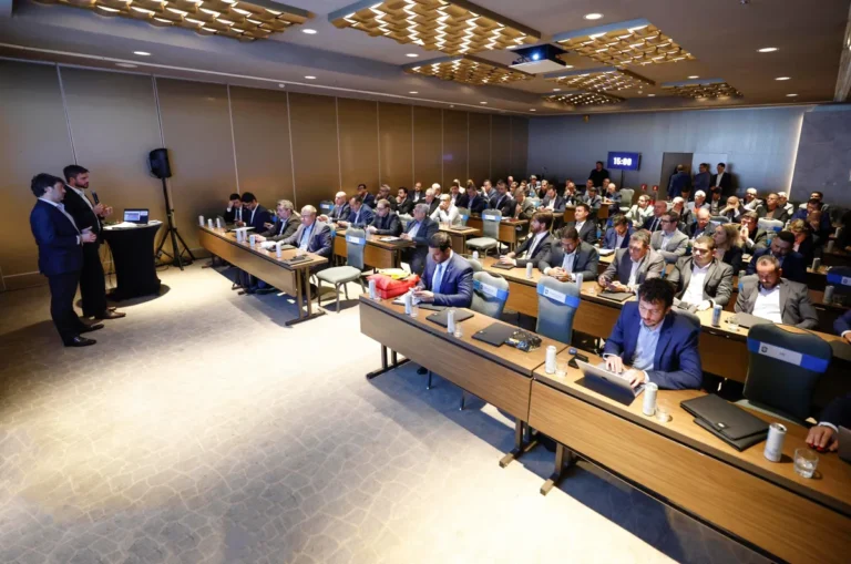 Reunião da CBF com representantes de clubes das Séries A e B em hotel do Rio de Janeiro
