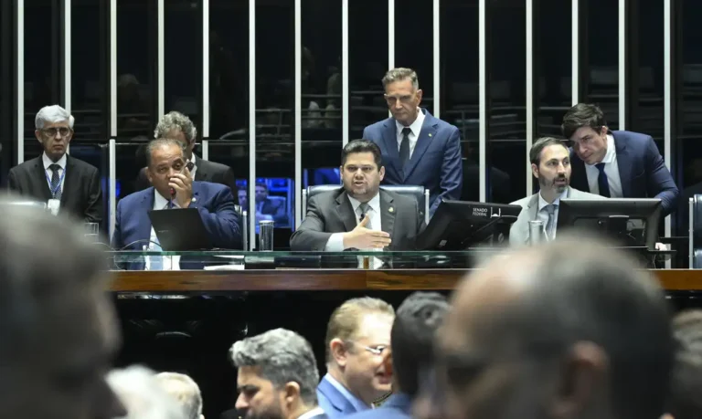 Lei da Dosimetria é promulgada por Alcolumbre e altera penas de condenados do 8 de janeiro