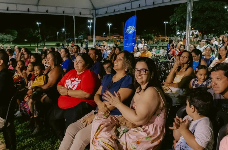 Programação cultural segue com circo, feiras e espetáculos no fim de semana