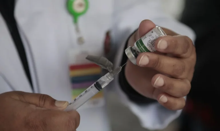 São Paulo anuncia vacinação contra influenza para toda a população a partir de segunda-feira (18)