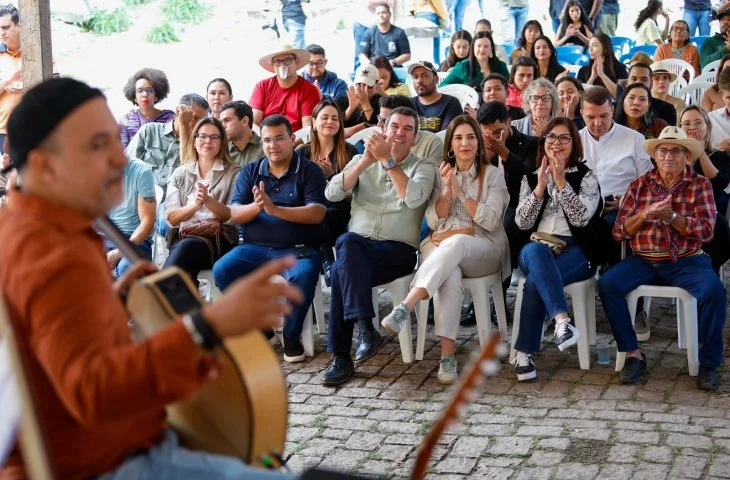 Festival América do Sul celebra tradições e inaugura escadaria revitalizada