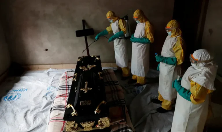Ebola registra 139 mortes suspeitas e quase 600 casos suspeitos na África