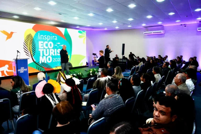 Corumbá se envolve em debates sobre inovação e sustentabilidade no turismo