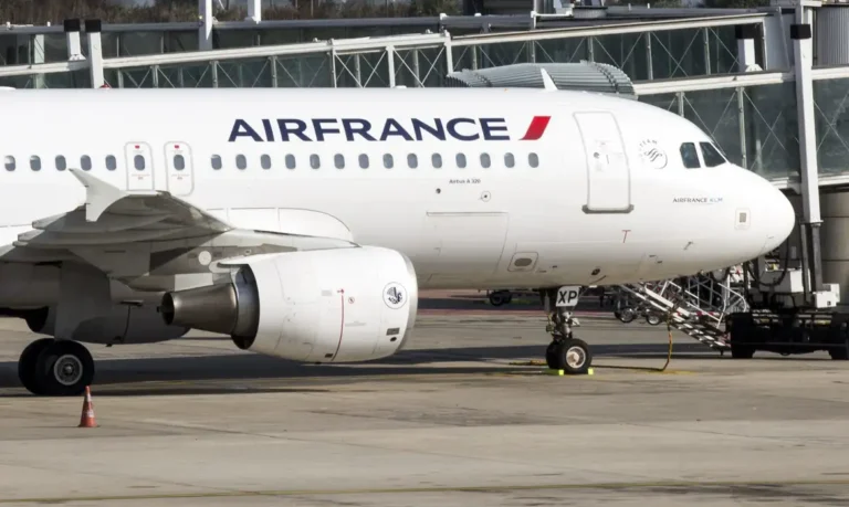 Justiça francesa condena Air France e Airbus por morte no voo AF447