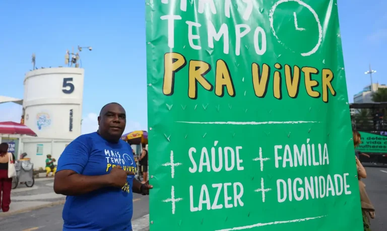 PEC acaba com escala 6×1 e reduz jornada para 40 horas mantendo salário