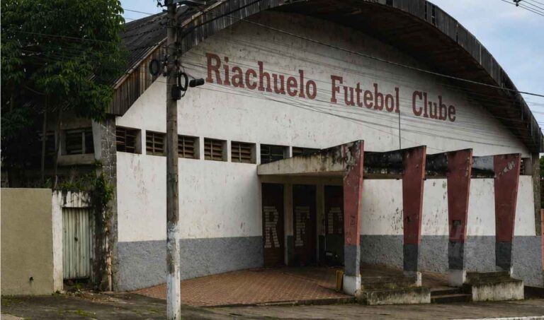 Riachuelo pede apoio para impedir demolição de prédio histórico no Centro de Corumbá