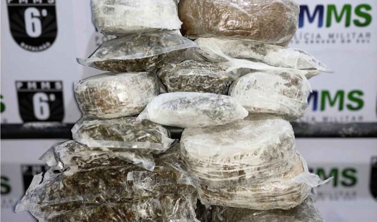 Polícia Militar prende jovem com 17,6 kg de skunk em ônibus na rodoviária de Corumbá
