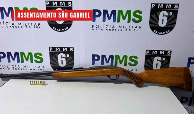 Suspeito de ameaças é detido com espingarda e munições na zona rural de Corumbá