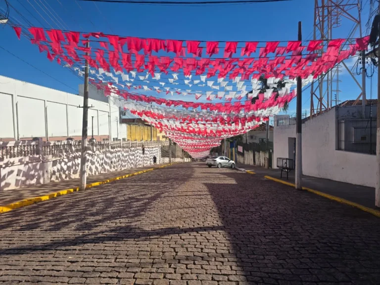 Arraial do Banho de São João: Concurso de Andores e Quadrilhas animam 2º dia de festejos