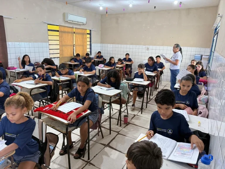 Prefeitura convoca professores aprovados em Processo Simplificado para reforçar REME