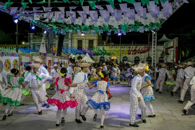 Inscrições para concursos de quadrilhas juninas começam hoje em Corumbá