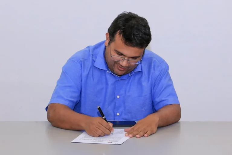 Prefeitura sanciona regime especial para enfermagem da Rede de Urgência