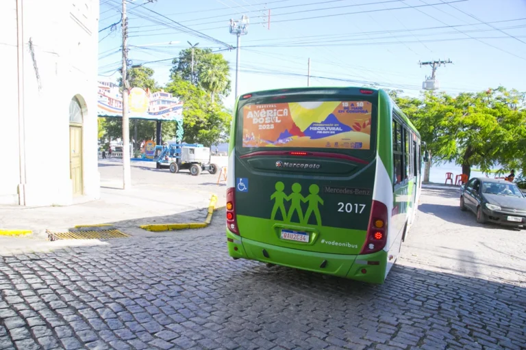 Arraial do Banho de São João anuncia micro-ônibus gratuito e esquema de trânsito