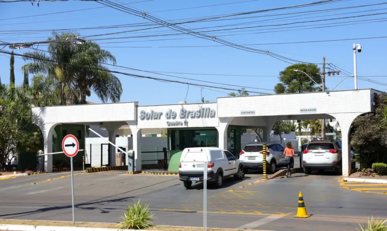 Prisão domiciliar de Bolsonaro é alvo de pedido de prorrogação a Moraes