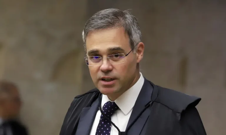 Mendonça é relator de apuração sobre dinheiro de Vorcaro para Dark Horse