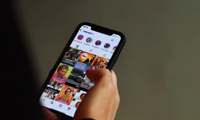 Redes sociais intensificam polarização entre jovens e isolam discurso político