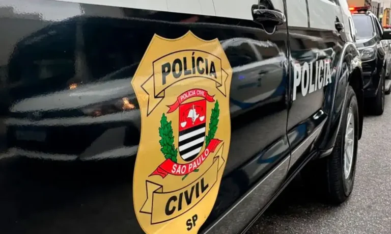 Polícia cumpre mandados e apura contrato de R$ 108 milhões de ONG ligada à produtora de filme sobre Bolsonaro