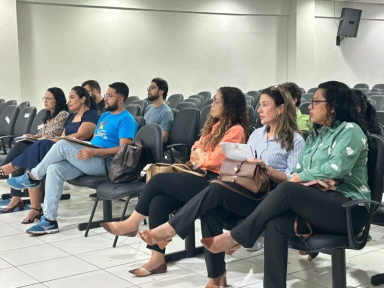 Comitê aprova regimento contra trabalho infantil
