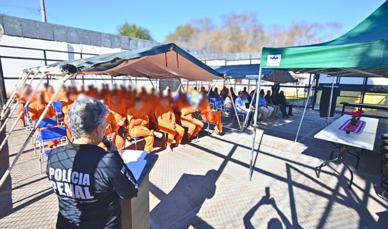 Formação profissional capacita 40 internos do presídio masculino de Corumbá em cursos do Senai