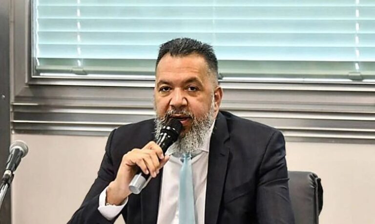 Moraes revoga uso de tornozeleira eletrônica de ex-prefeito de Belford Roxo