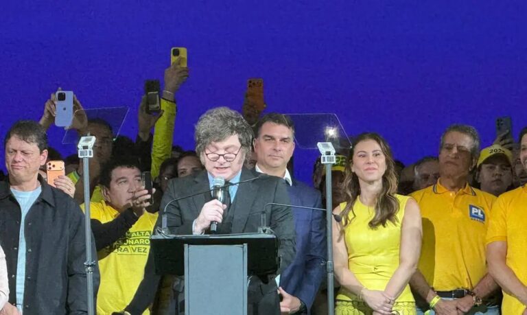 Itamaraty convoca embaixador após ofensas de Milei a presidente Lula