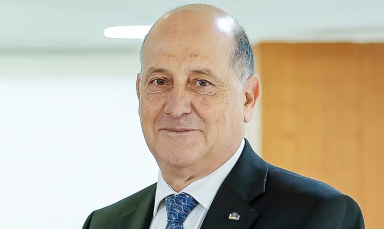 Embaixador da Argentina é convocado por Mauro Vieira após declarações de Milei