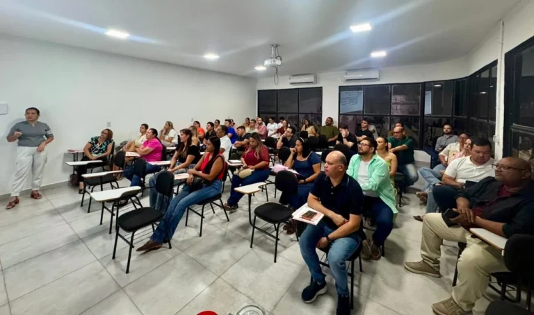 Saúde atualiza profissionais sobre Síndrome Respiratória Aguda Grave na região