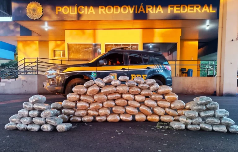 Boliviana descobre pela internet que presa por tráfico usava sua identidade em MS
