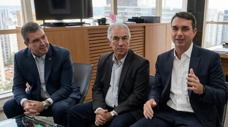 Flávio Bolsonaro prioriza maiores colégios eleitorais e ignora eleitores de Mato Grosso do Sul