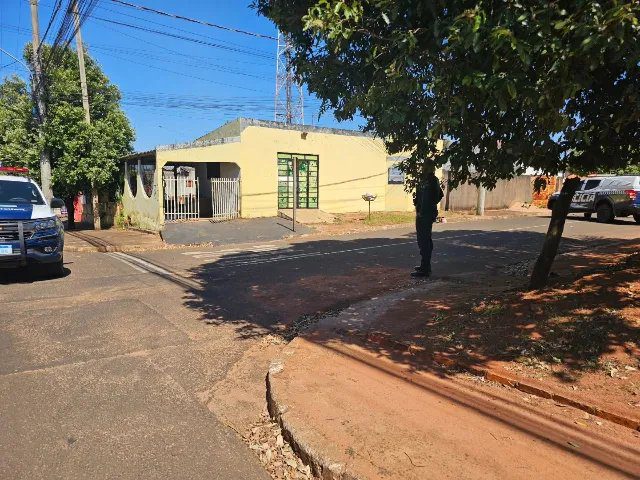 Polícia atende ocorrência de homicídio em uma residência de Costa Rica