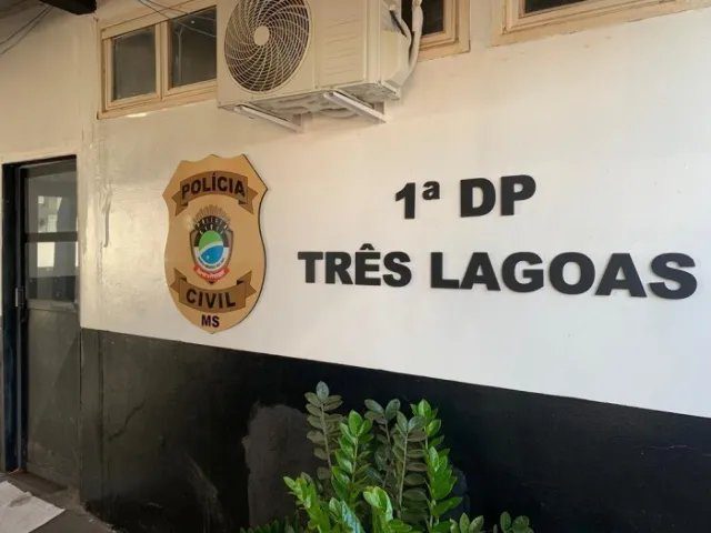 Viatura da Polícia Militar em cena de ocorrência em Três Lagoas