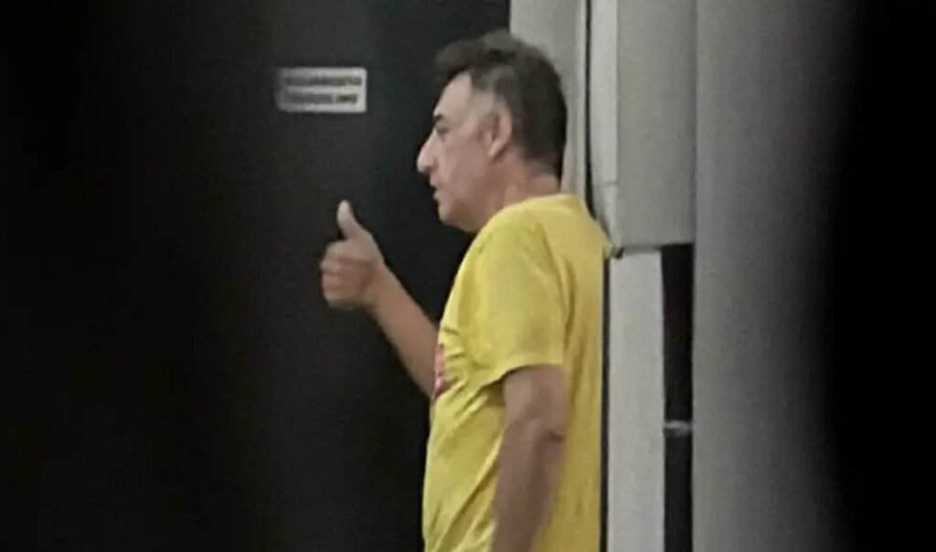 Polícia boliviana trocou mensagens com a PF sem saber o que fazer com Neno Razuk 3 joinha de neno