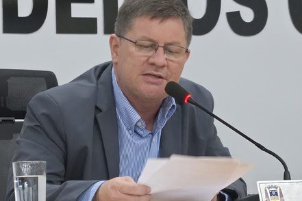 Bira cobra pavimentação do trecho final da Rua Alan Kardec e medidas para reforçar segurança no trânsito