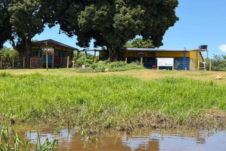 Corumbá abre contratação temporária de professores para Região das Águas