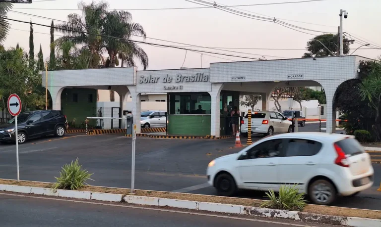 Moraes solicita à PGR parecer sobre proibição de visitas a Bolsonaro