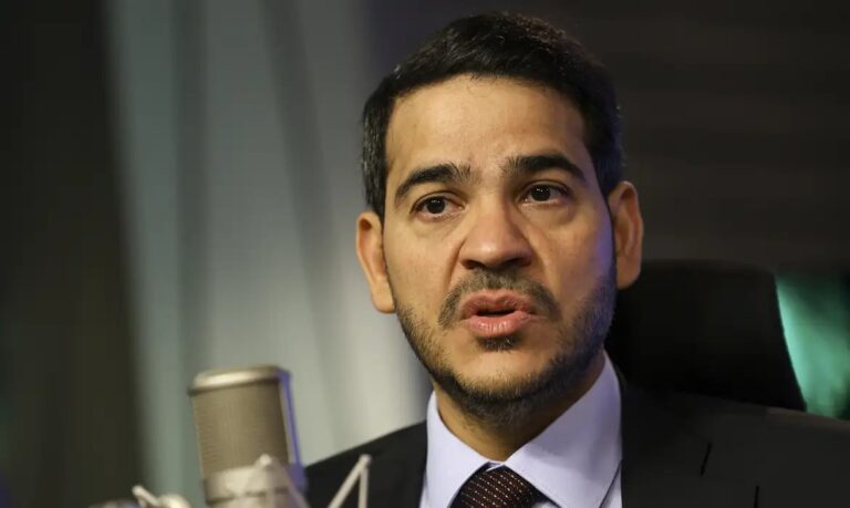 AGU vai pedir à Justiça a retirada do Discord do ar