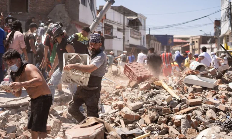 Terremoto na Colômbia registra ao menos 20 mortos e causa desabamentos em cidades do oeste