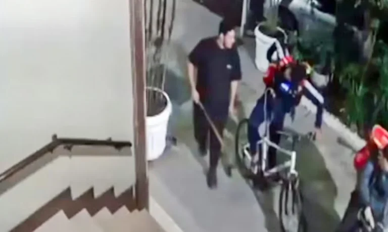 Seguranças de rua respondem por homicídio após espancamento de ciclista no Rio
