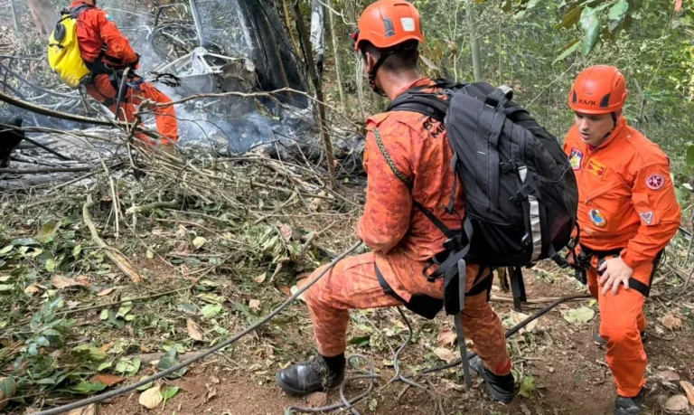 Justiça autoriza cremação de três vítimas de queda de helicóptero no Rio