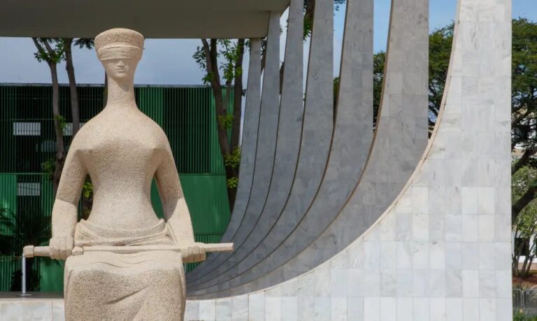 STF marca para setembro julgamento sobre a Lei da Ficha Limpa