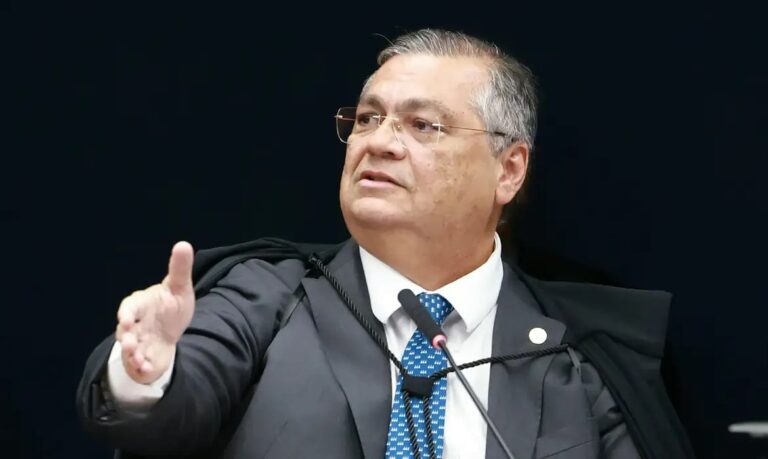 Dino manda anular emendas indicadas por dirigentes partidários sem mandato
