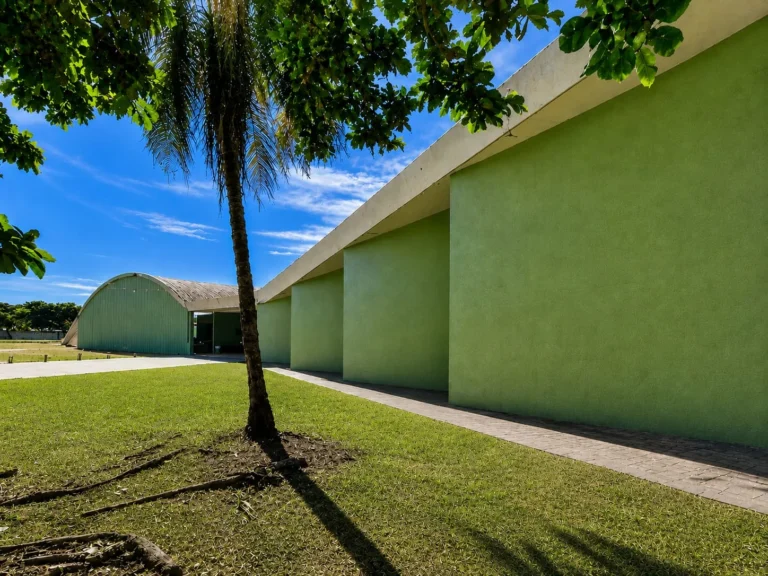 Livro sobre arquitetura moderna de Corumbá é lançado nesta sexta-feira