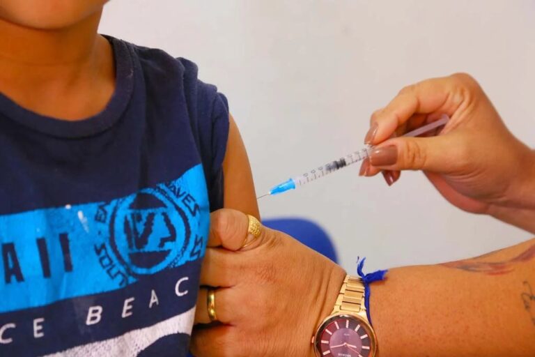 Corumbá realiza vacinação em duas unidades neste sábado