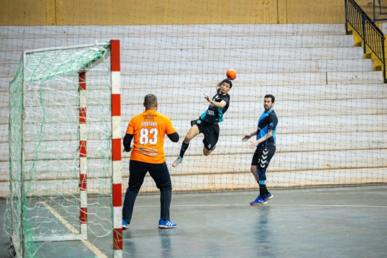 Jogos Abertos de Campo Grande define campeões no futsal e handebol