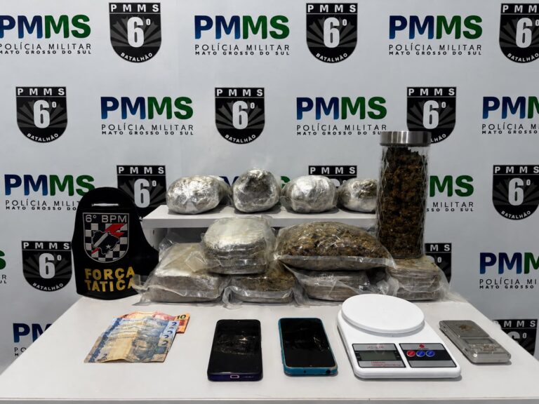 PM apreende 8,5 kg de maconha após abordar passageira e fazer buscas em hotel de Corumbá